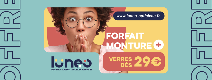 Femme surprise par l’offre Lunéo Opticiens : forfait monture + verres dès 29€